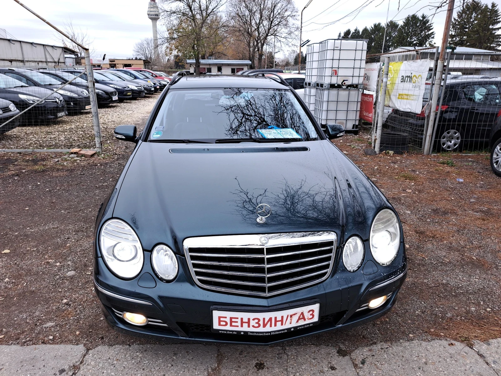 Mercedes-Benz E 350 Benzin -LPG - изображение 2