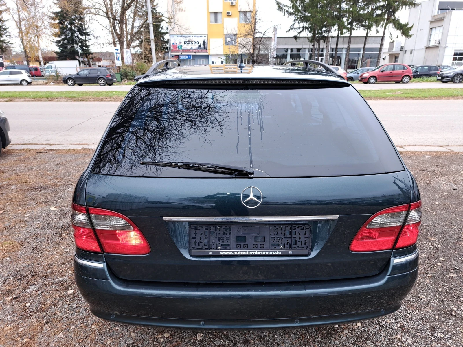 Mercedes-Benz E 350 Benzin -LPG - изображение 4