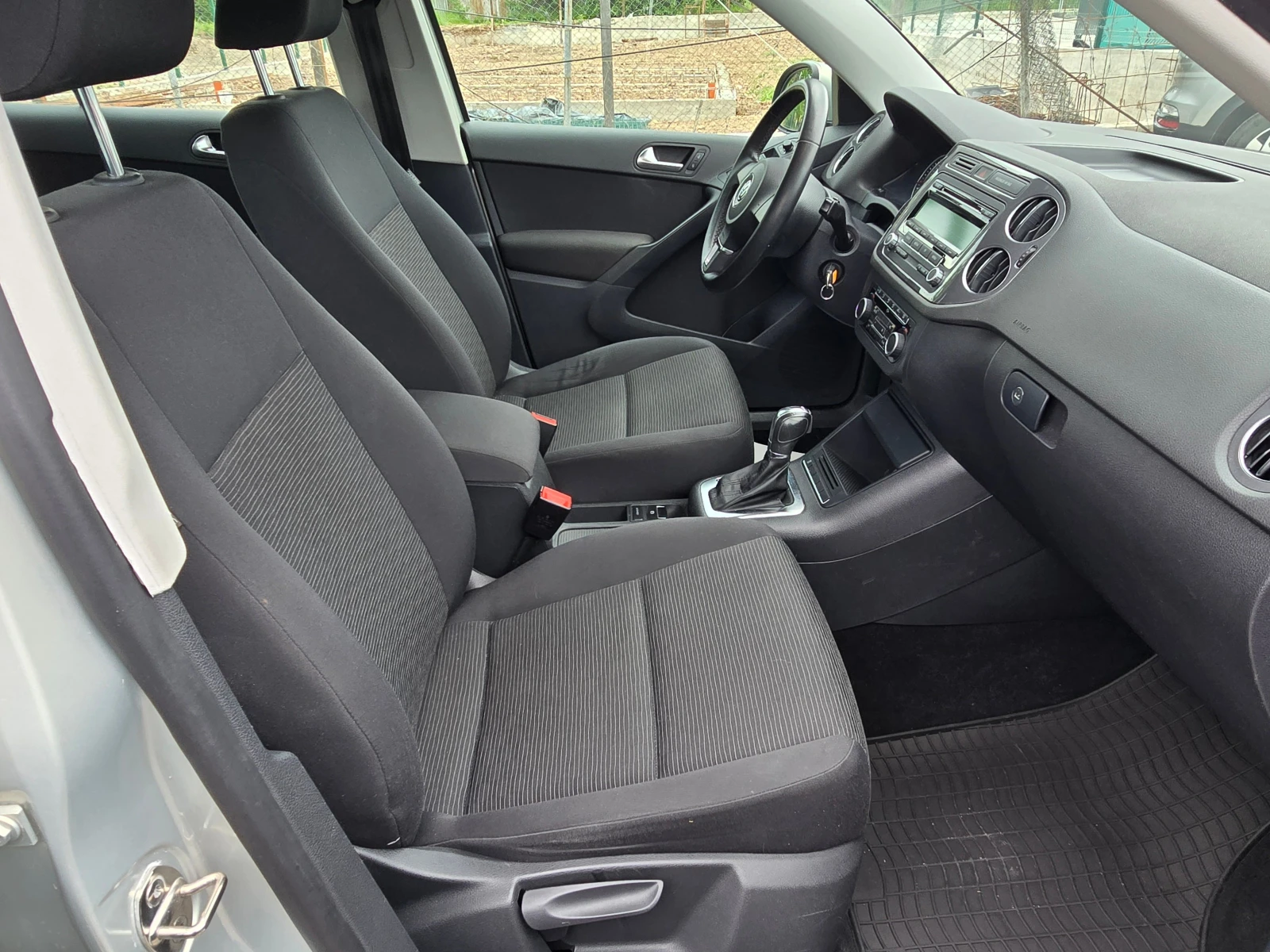 VW Tiguan 2.0i/110../A.// | Mobile.bg   15