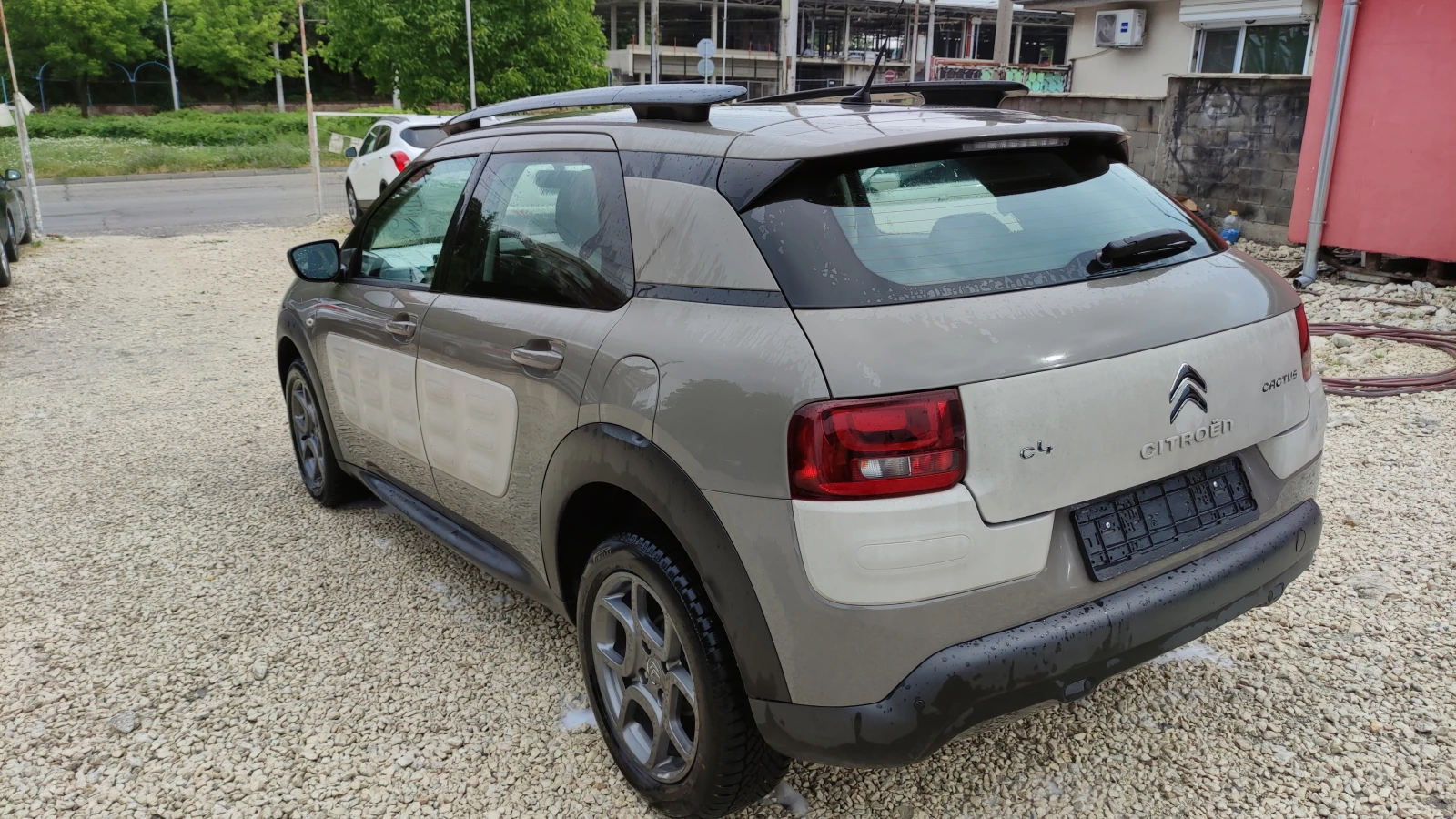 Citroen C4 Cactus 1.2 65000 km. - изображение 8