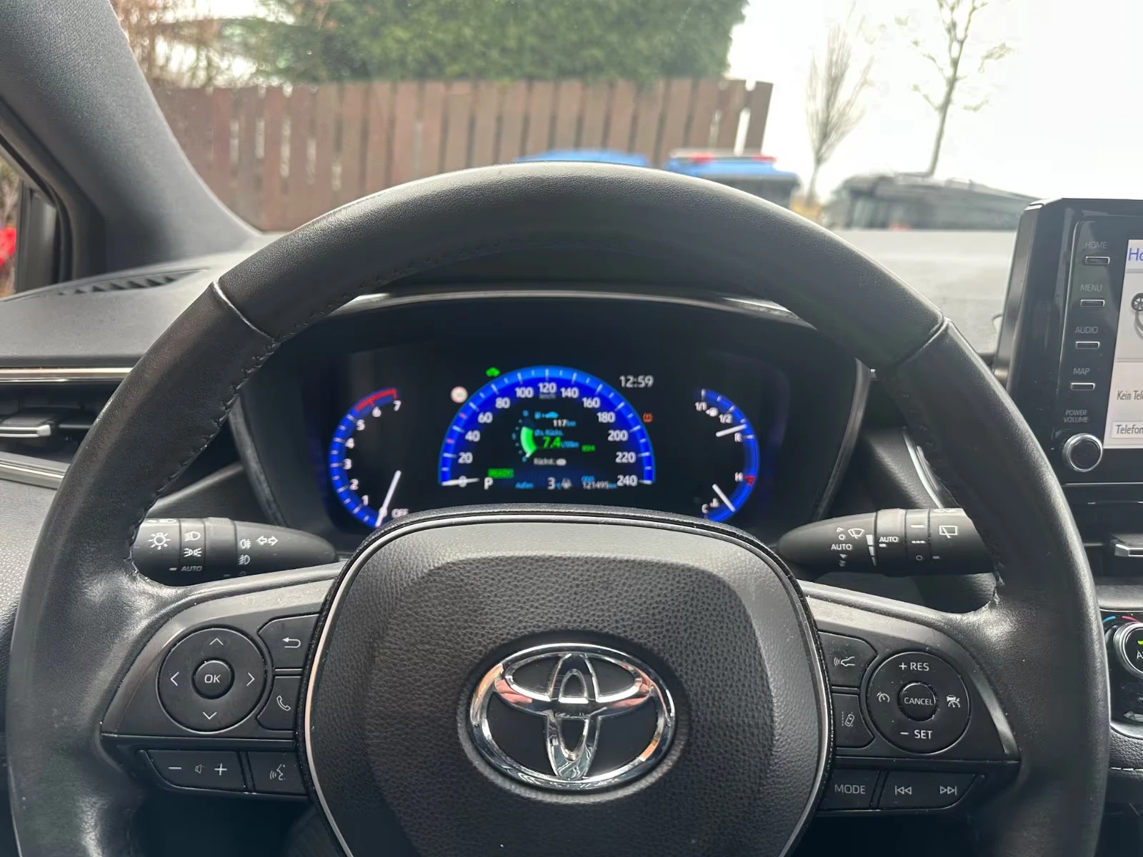 Toyota Corolla TOURING-SPORTS/98HP/HYBRID/360/CARPLAY/KLESS/311f - изображение 10