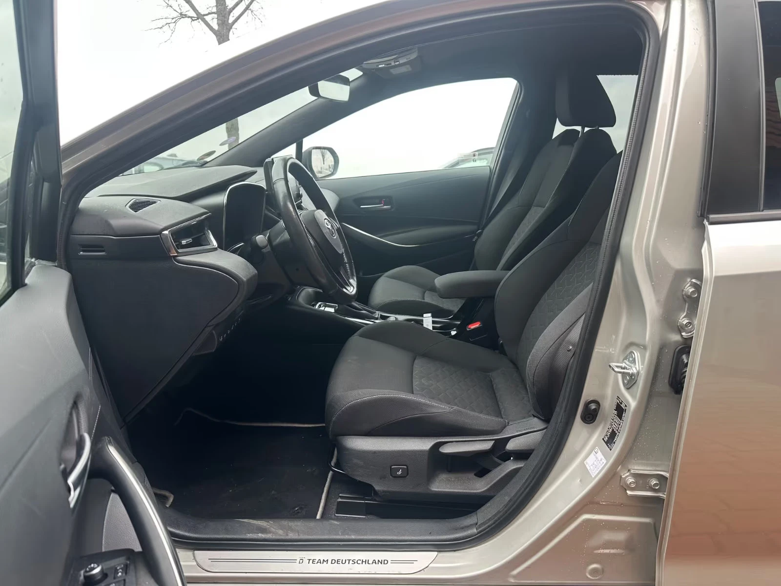 Toyota Corolla TOURING-SPORTS/98HP/HYBRID/360/CARPLAY/KLESS/311f - изображение 8