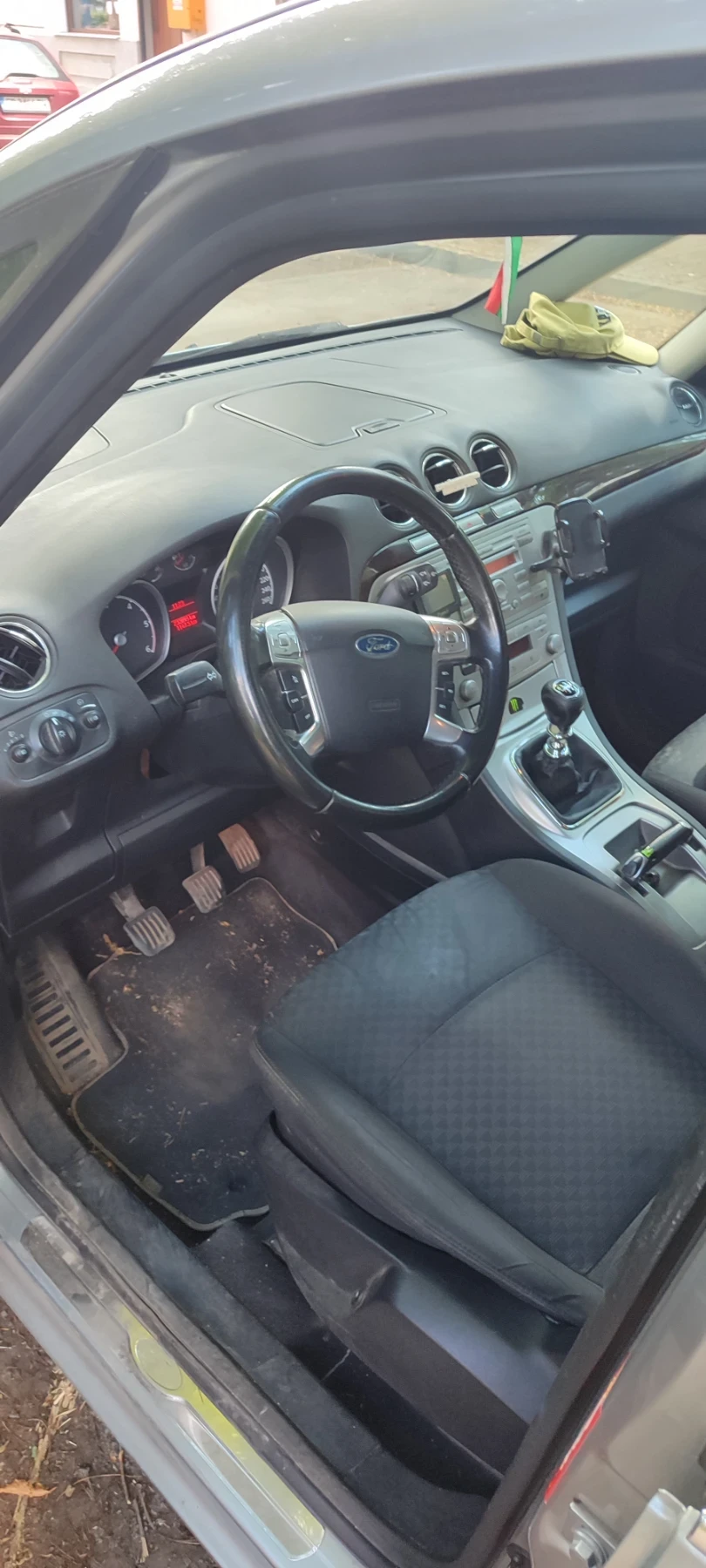 Ford Galaxy  - изображение 2