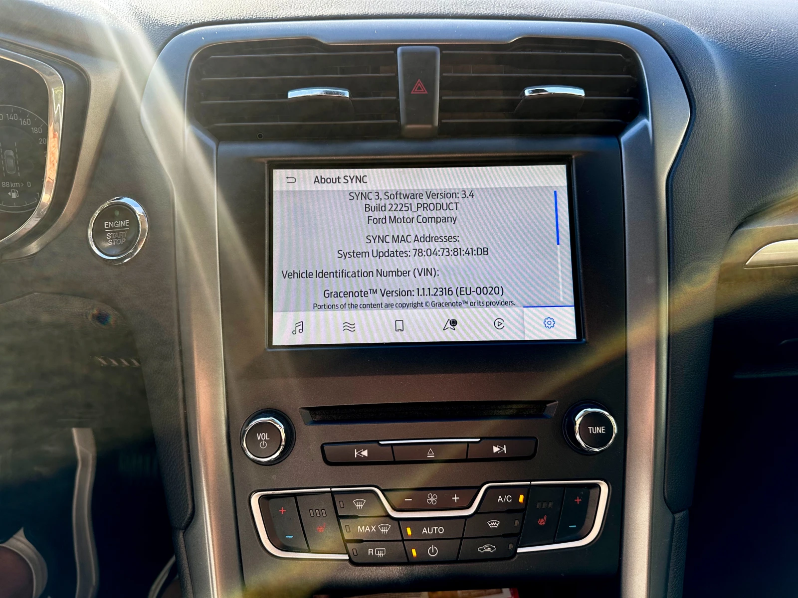 Ford Mondeo 1.5 EcoBoost - изображение 9