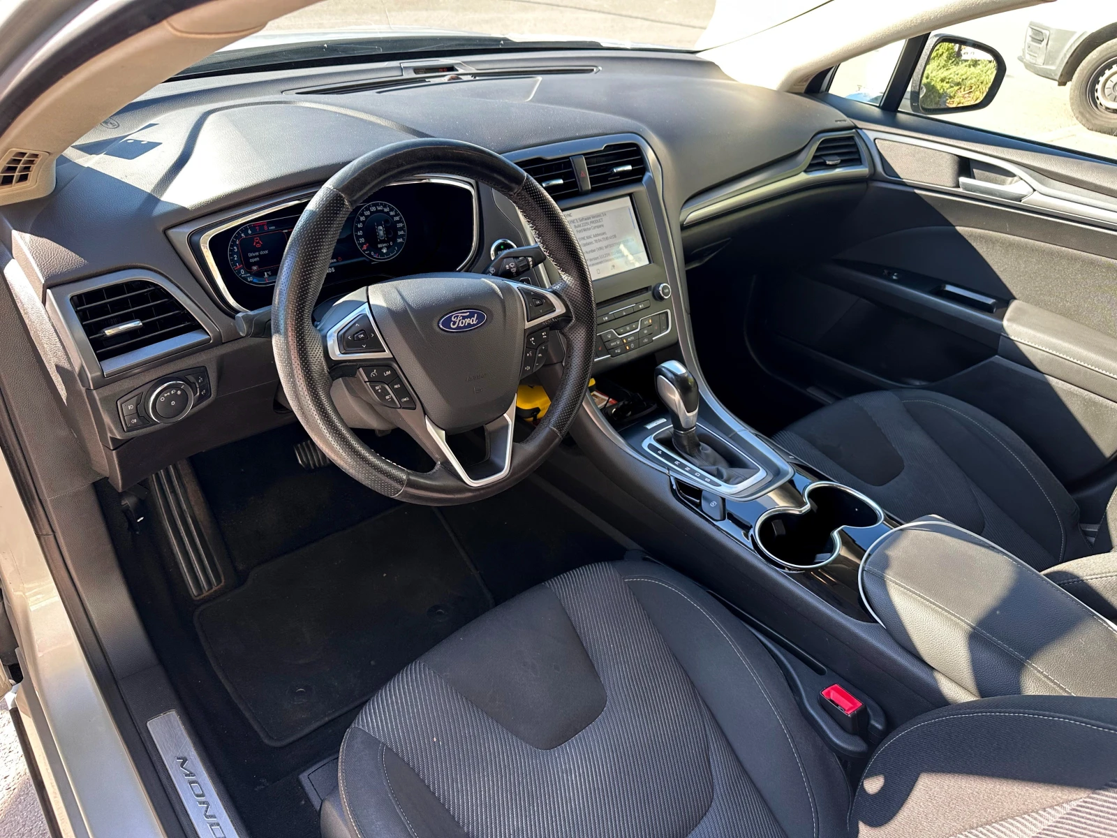 Ford Mondeo 1.5 EcoBoost - изображение 8