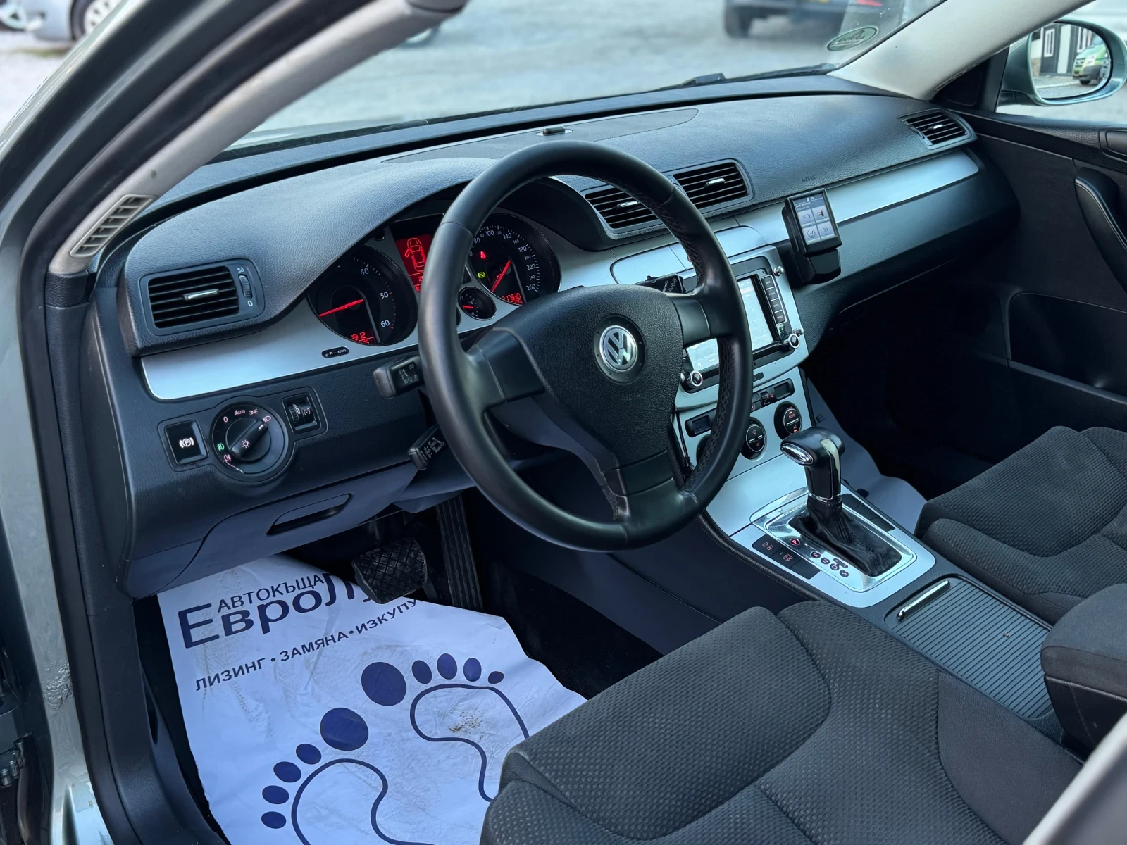 VW Passat 2.0TDI 170кс DSG-АВТОМАТИК НАВИ ПОДГРЕВ - изображение 10