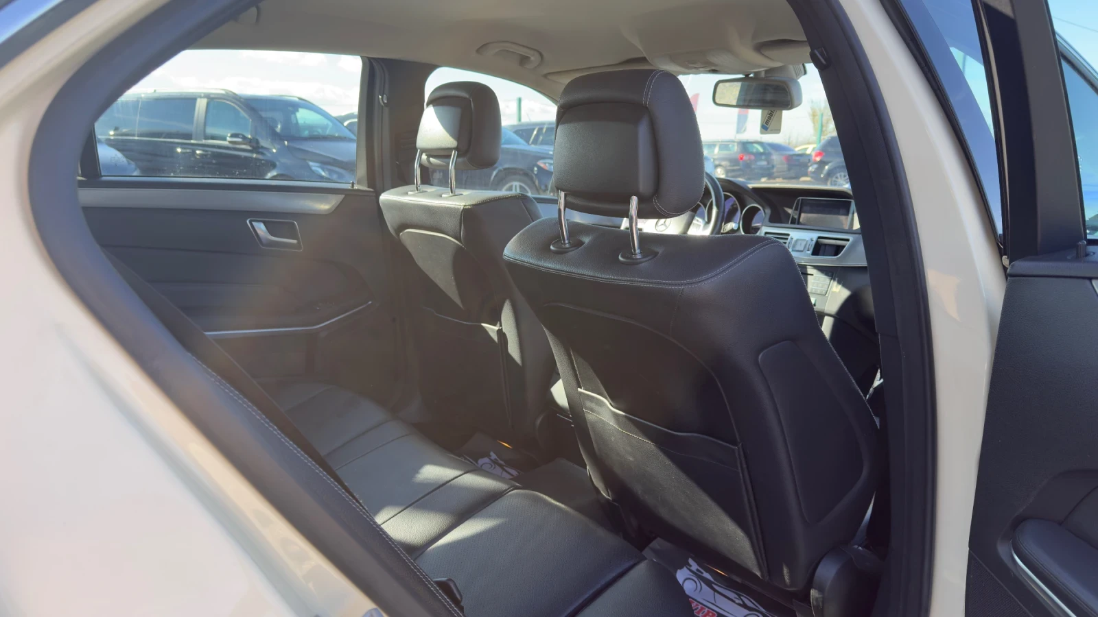 Mercedes-Benz E 220 *  *  | Mobile.bg   12