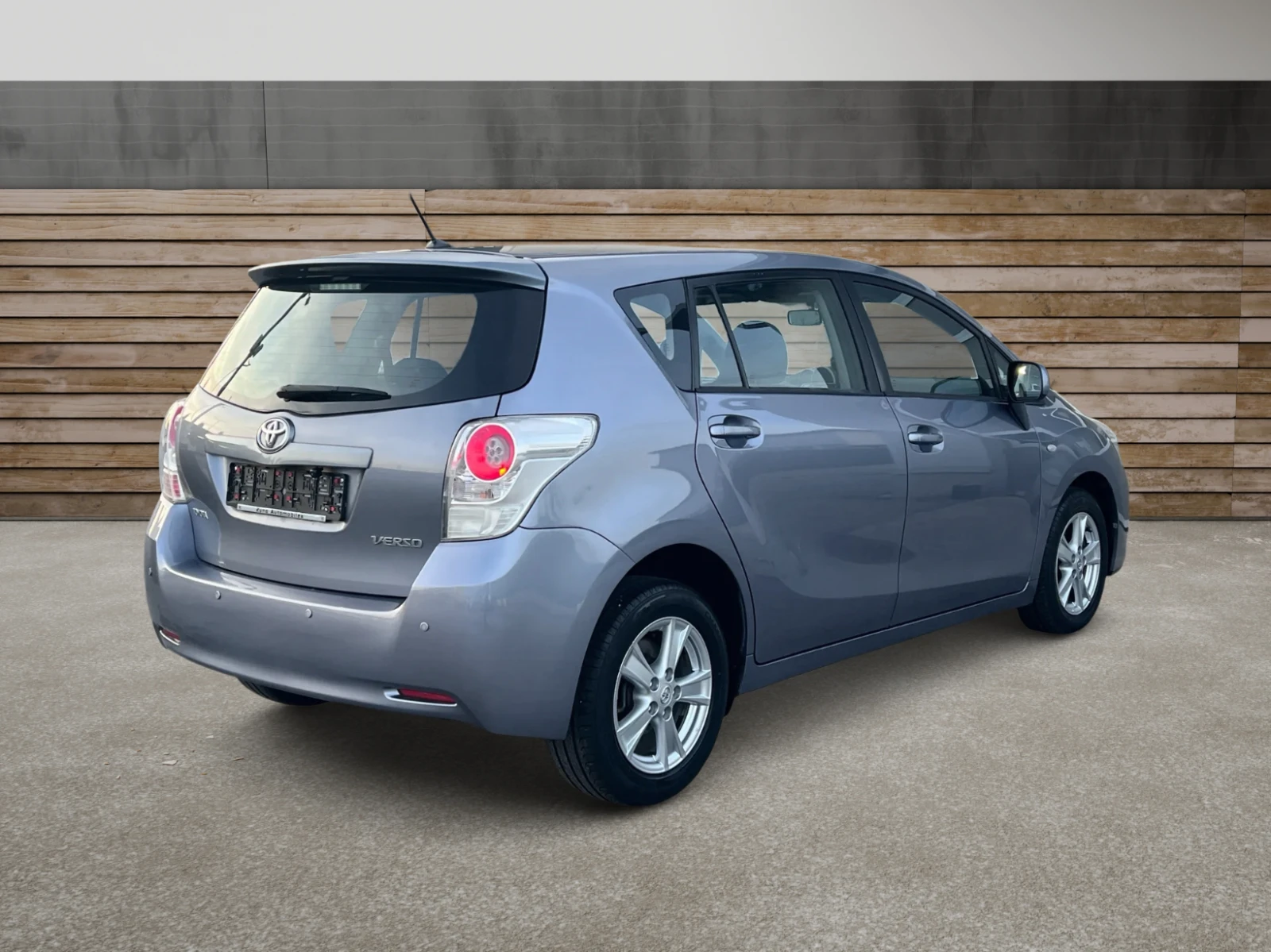 Toyota Verso 2.0D4D ПРОЧЕТИ ОПИСАНИЕТО - изображение 6