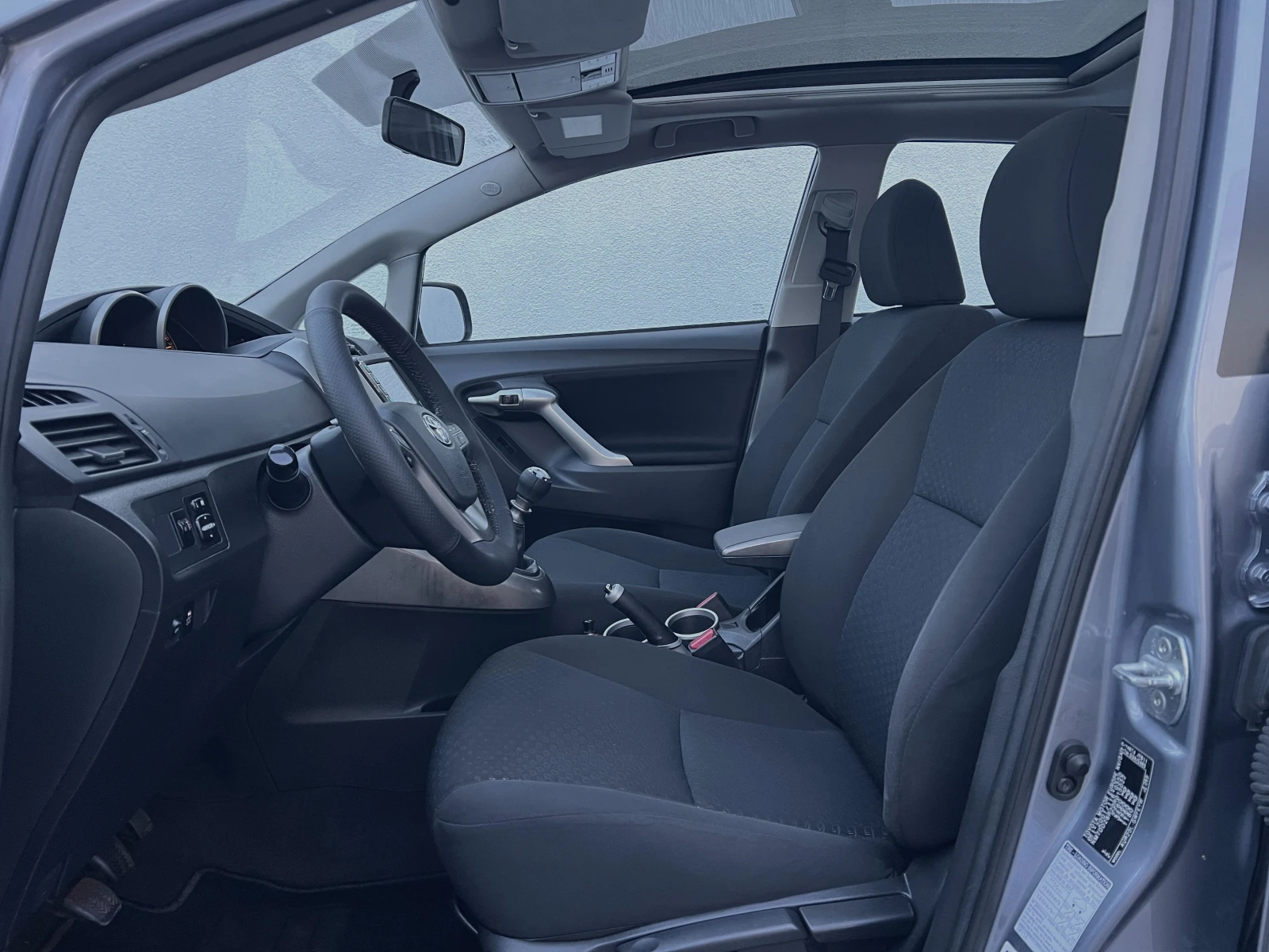 Toyota Verso 2.0D4D   | Mobile.bg   12