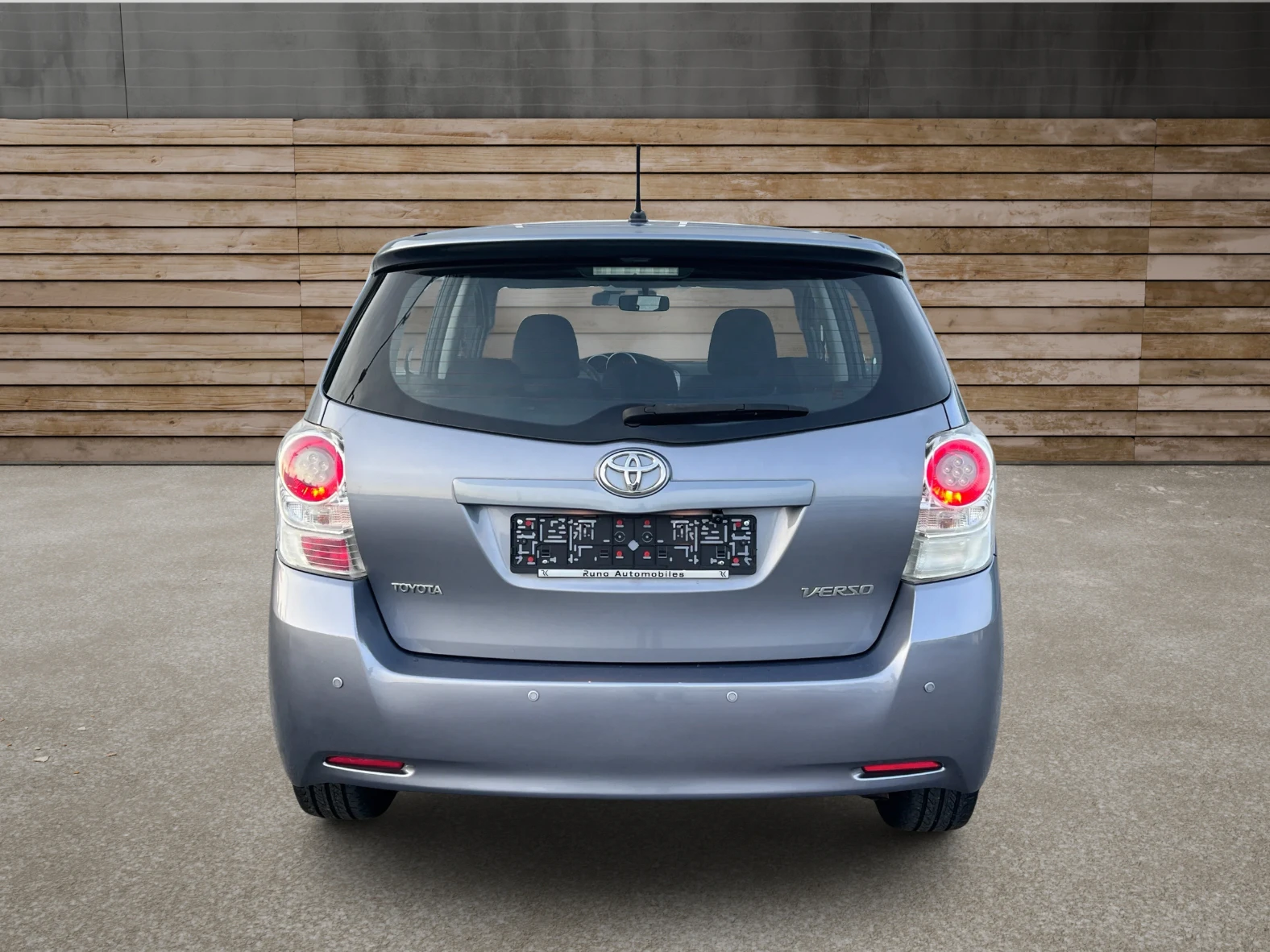 Toyota Verso 2.0D4D ПРОЧЕТИ ОПИСАНИЕТО - изображение 5