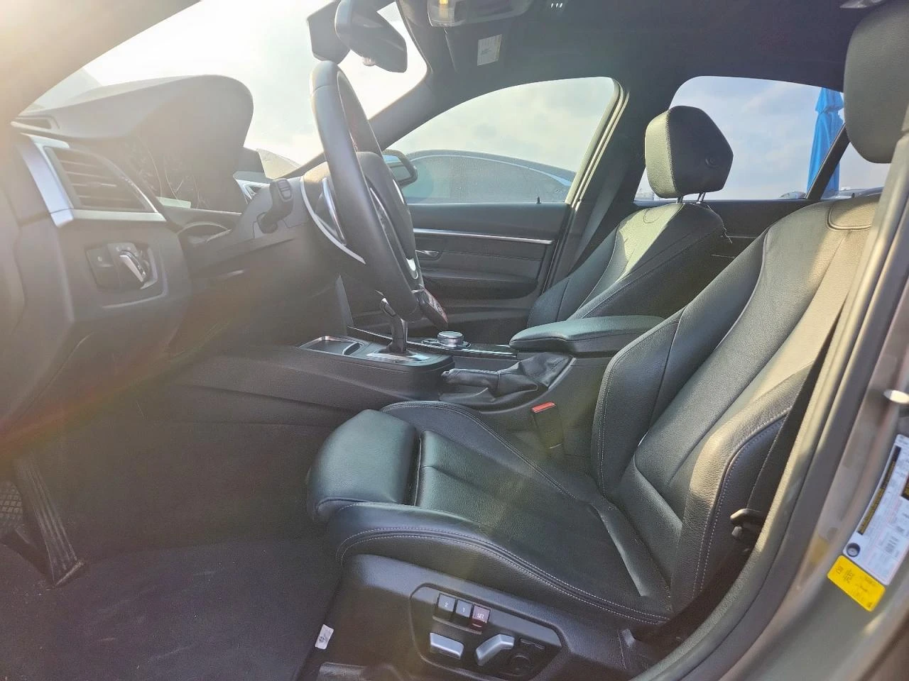 BMW 340 B58* Harman Kardon* Подгреви* Комфорт салон - изображение 7