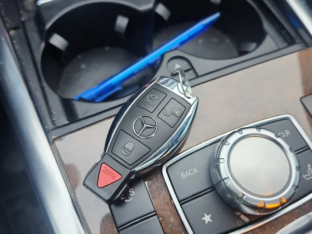 Mercedes-Benz E 55 * 550 * CARFAX * ���� �� �� | Mobile.bg � ����������� 15