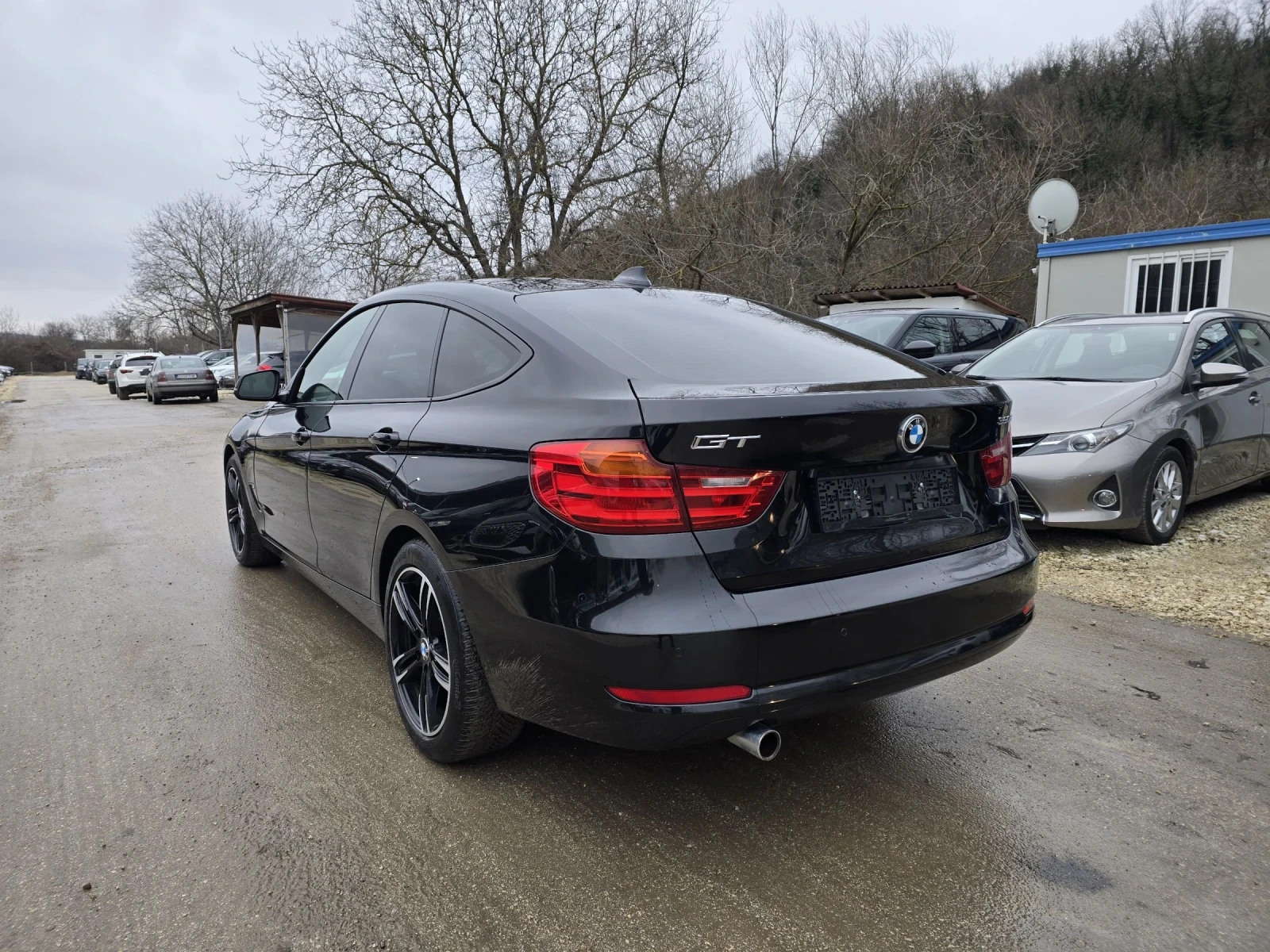 BMW 320 GT 2.0D 184к.с Топ състояние  - изображение 3