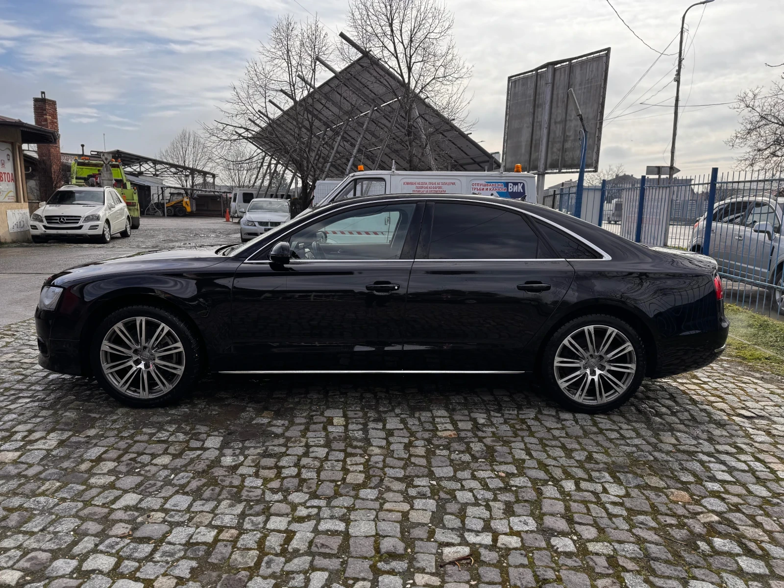 Audi A8 FULL 100% Реален Пробег - изображение 7