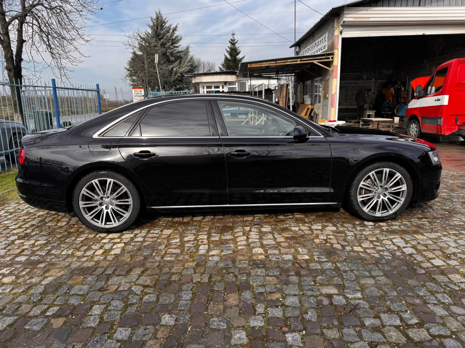 Audi A8 FULL 100% Реален Пробег - изображение 5