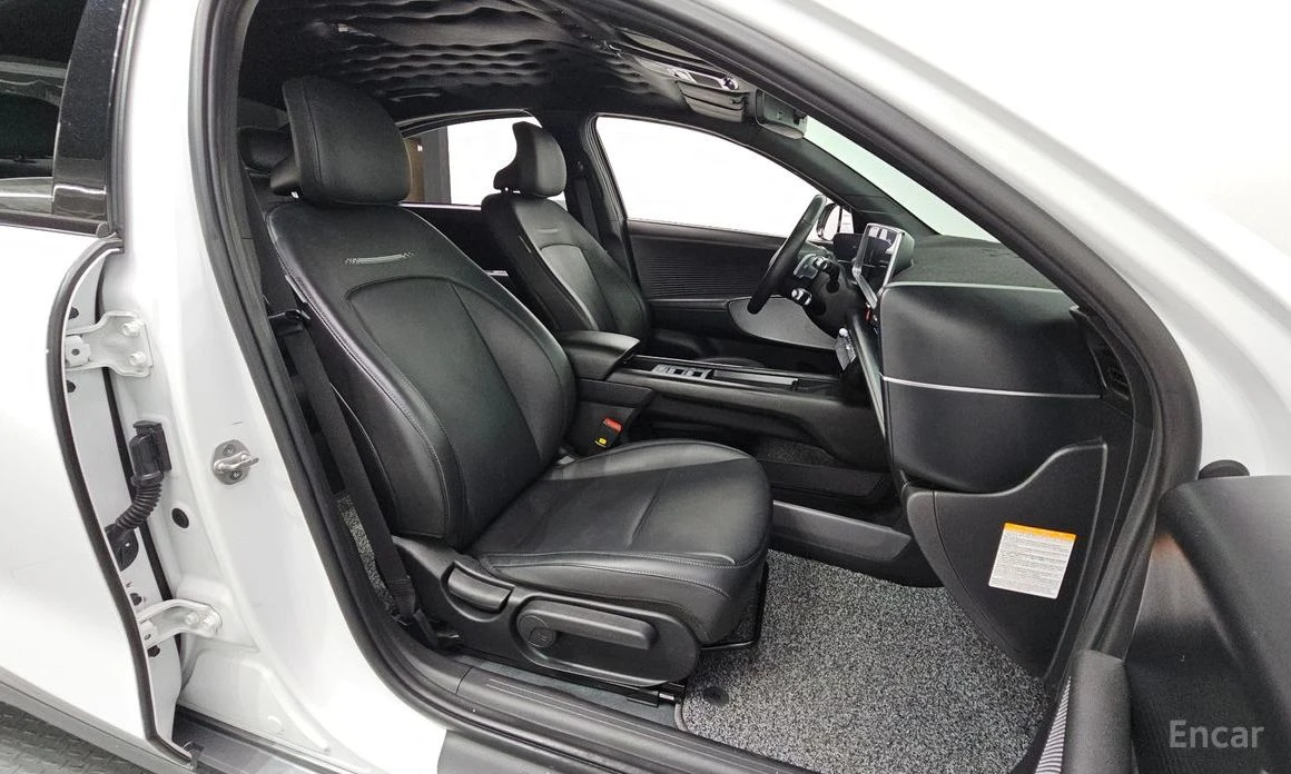 Hyundai Ioniq 6 LONG* RANGE* ПОДГРЕВ* КАМЕРИ* 360* , снимка 8 - Автомобили и джипове - 54084966