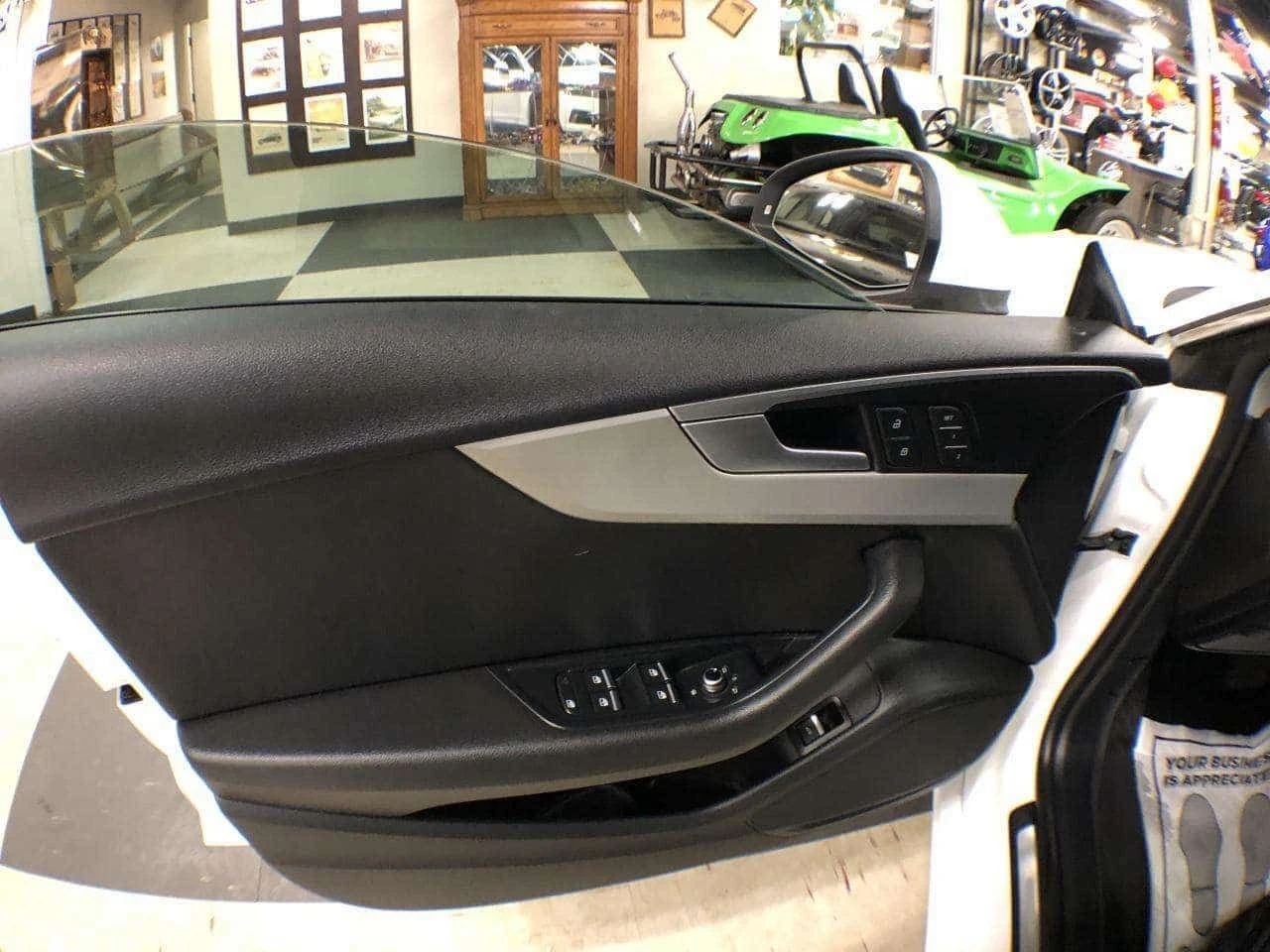 Audi A5 AWD LEATHER PAN/ROOF B/SPOT CAMERA/ФИНАНСИРАНЕ, снимка 8 - Автомобили и джипове - 54553460