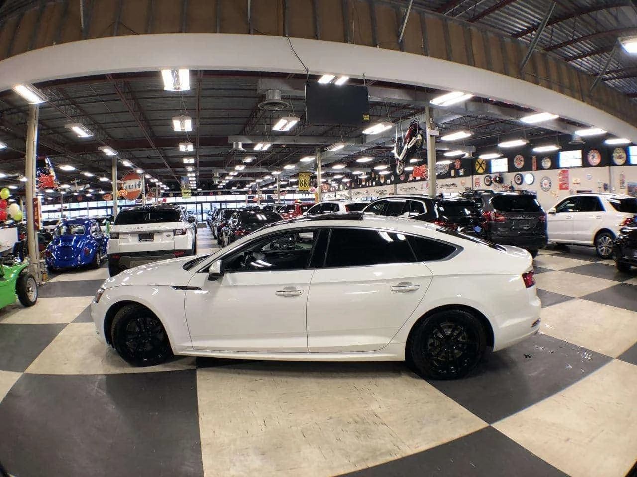 Audi A5 AWD LEATHER PAN/ROOF B/SPOT CAMERA/ФИНАНСИРАНЕ, снимка 4 - Автомобили и джипове - 54553460