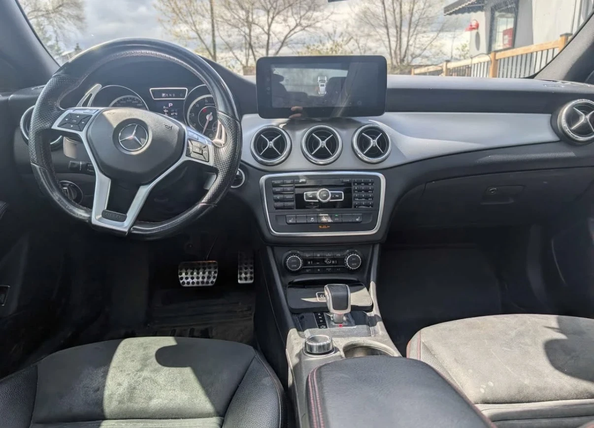 Mercedes-Benz CLA 45 AMG ПАНОРАМА * CARPLAY * ПОДГРЕВИ * CARFAX * , снимка 10 - Автомобили и джипове - 54565932