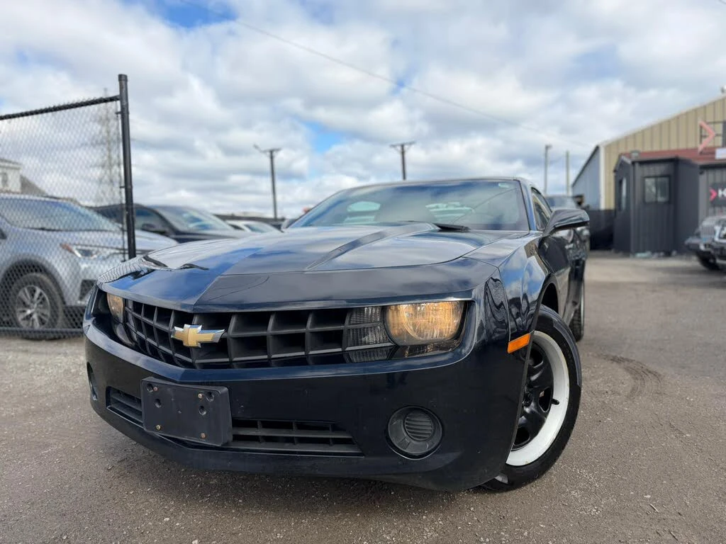 Chevrolet Camaro 1LS Coupe RWD