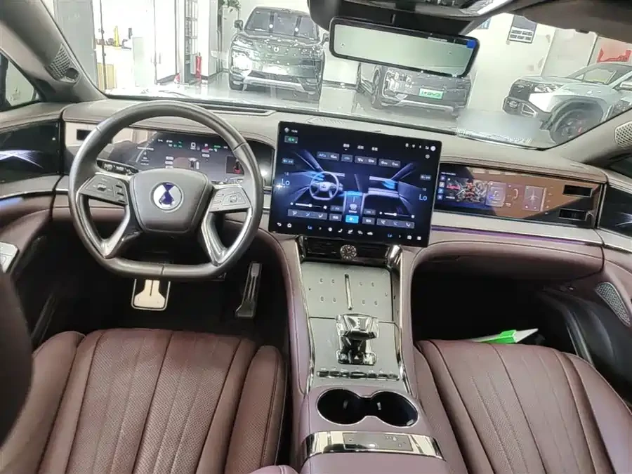Denza 9 GT Z9GT 2024 AWD Max version 100kWh | Mobile.bg � ����������� 9