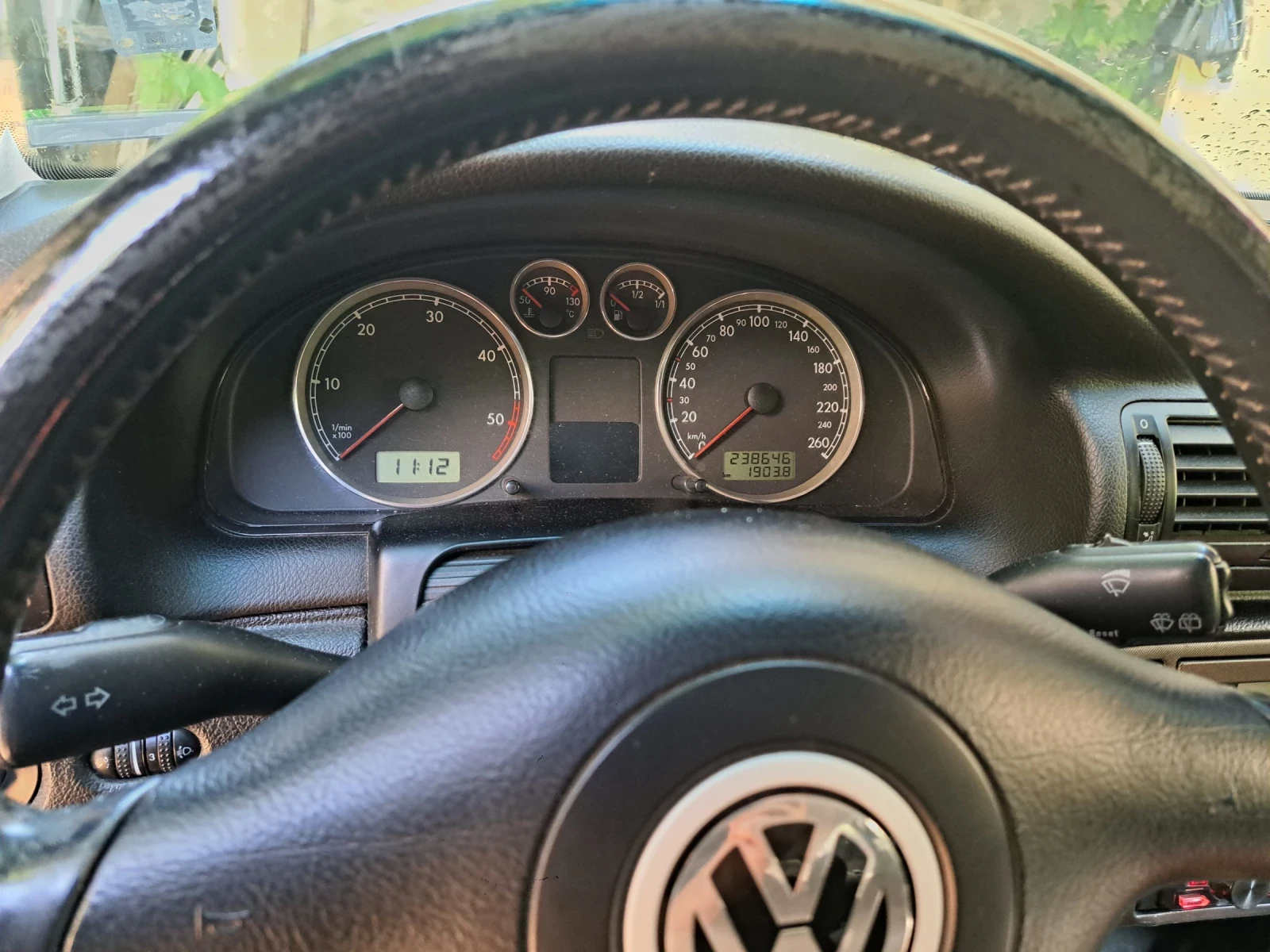 VW Passat, снимка 4 - Автомобили и джипове - 54583188