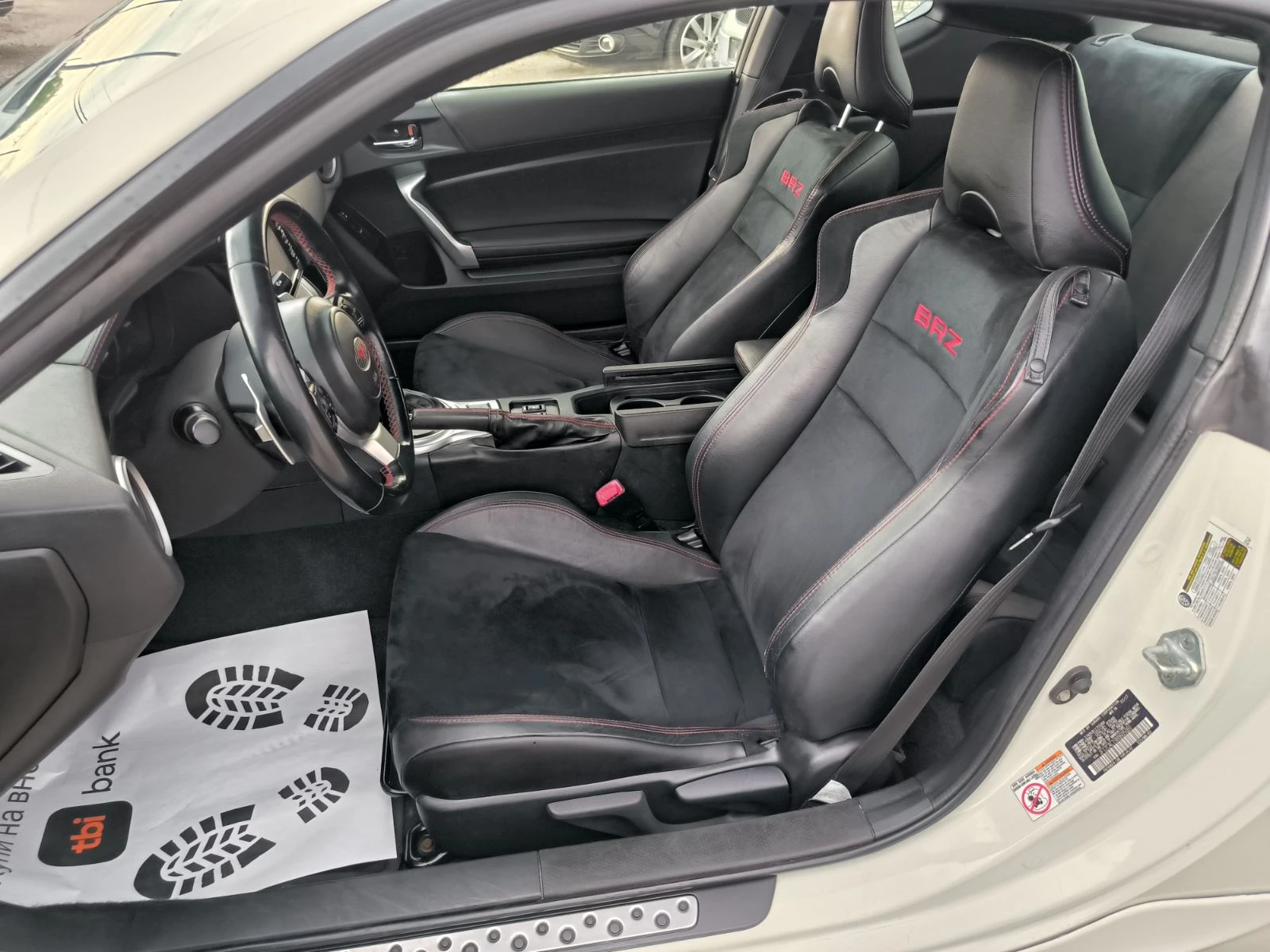 Subaru BRZ 2.0i-Automat-Euro-6-Keyless-Kamera, снимка 15 - Автомобили и джипове - 54750783
