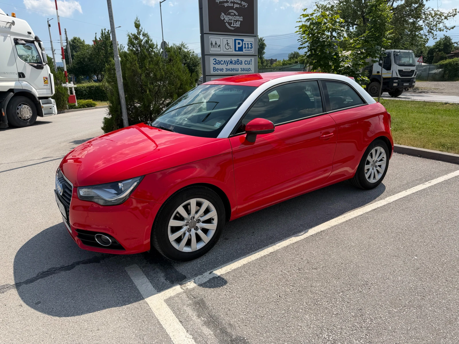 Audi A1, снимка 3 - Автомобили и джипове - 54812273