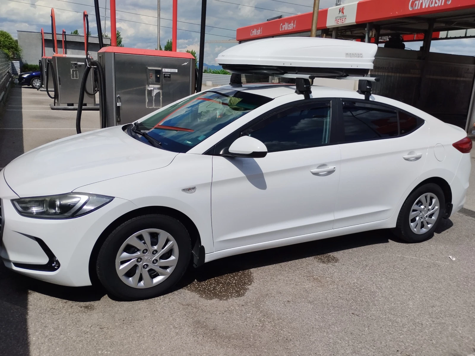 Hyundai Elantra 1, 6 crdi, Бартер 