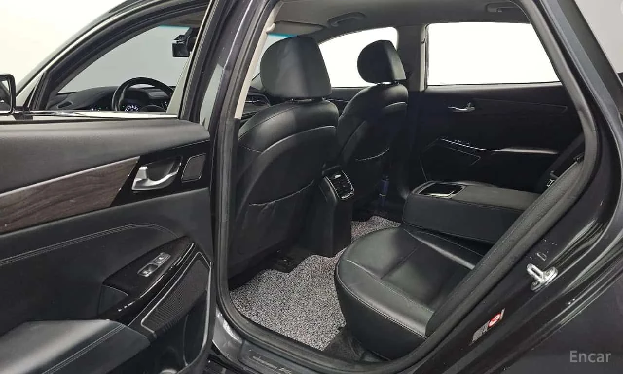 Kia K7 3.0 LPI Prestige  CARFAX, снимка 12 - Автомобили и джипове - 55405713