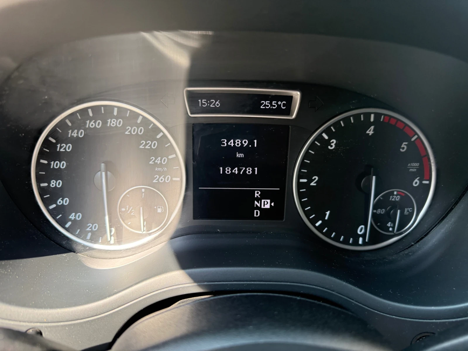 Mercedes-Benz B 180 * PREMIUM* Автоматик* Дистроник* Navi* LED* , снимка 6 - Автомобили и джипове - 55433673