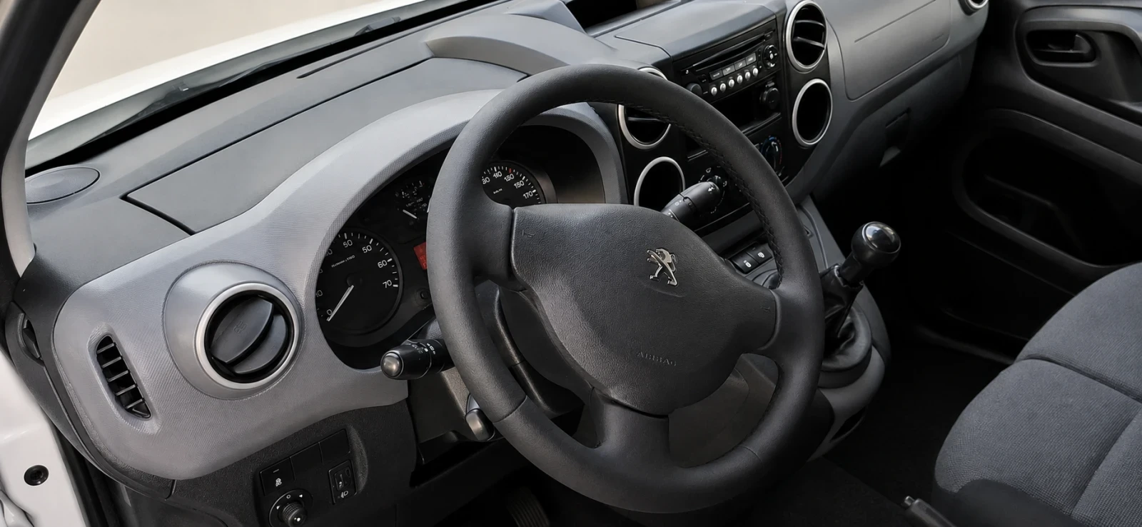 Peugeot Partner 1.6hdi 99kc euro6 facelif 2017 | Mobile.bg � ����������� 15