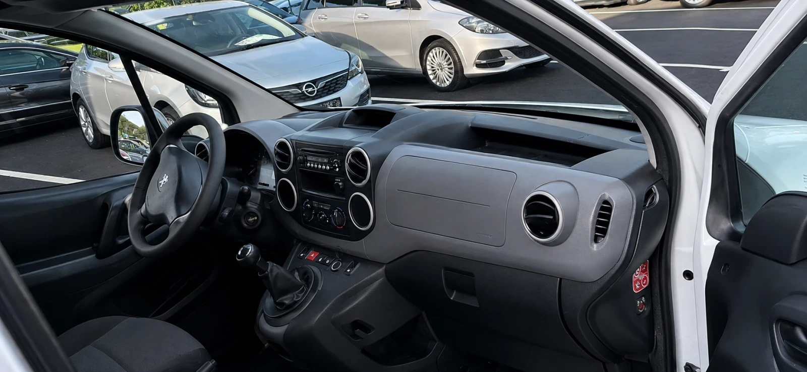 Peugeot Partner 1.6hdi 99kc euro6 facelif 2017 | Mobile.bg � ����������� 10