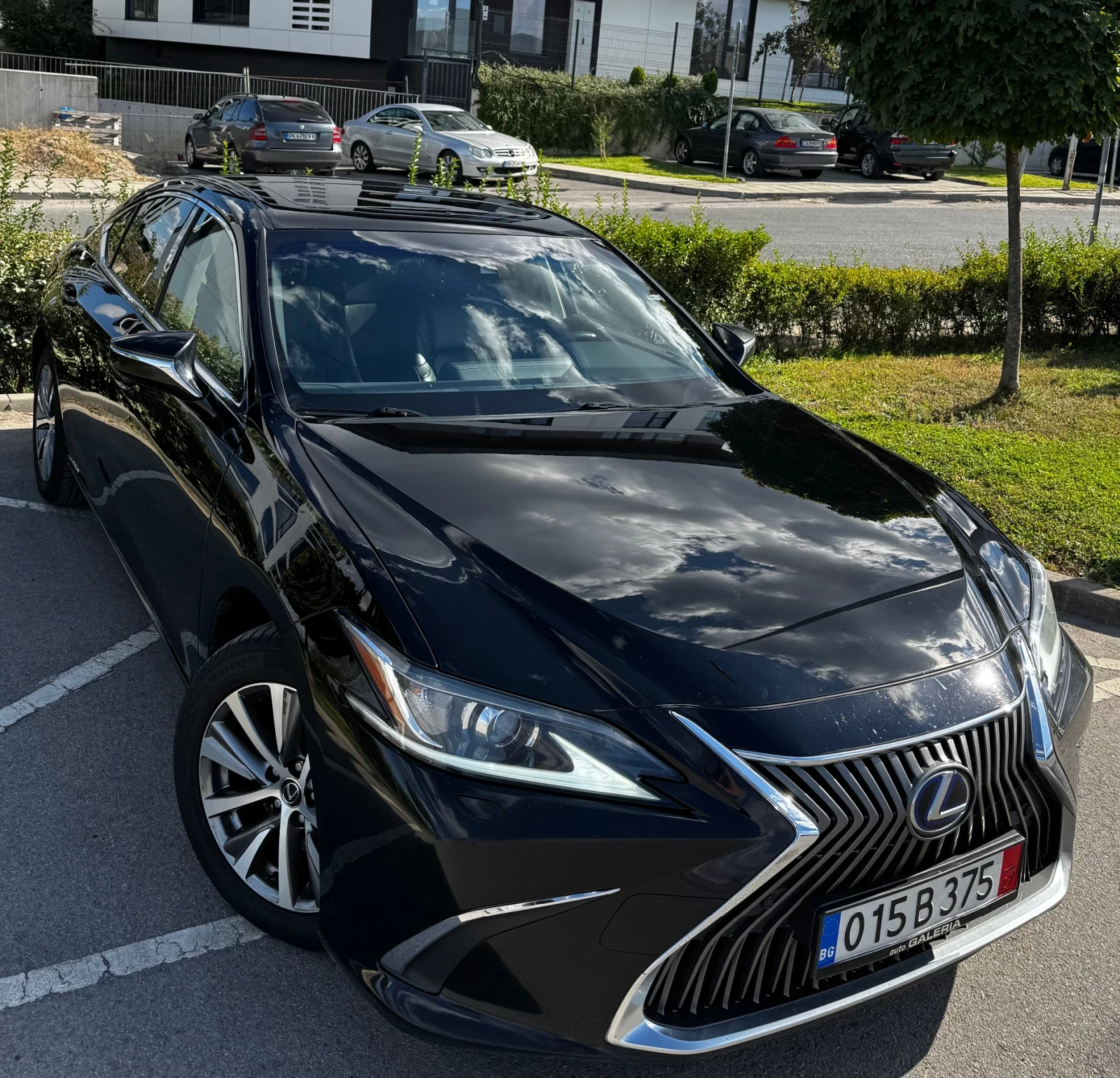 Lexus ES 300 Hybrid* Business* ES300H, снимка 2 - Автомобили и джипове - 56267721