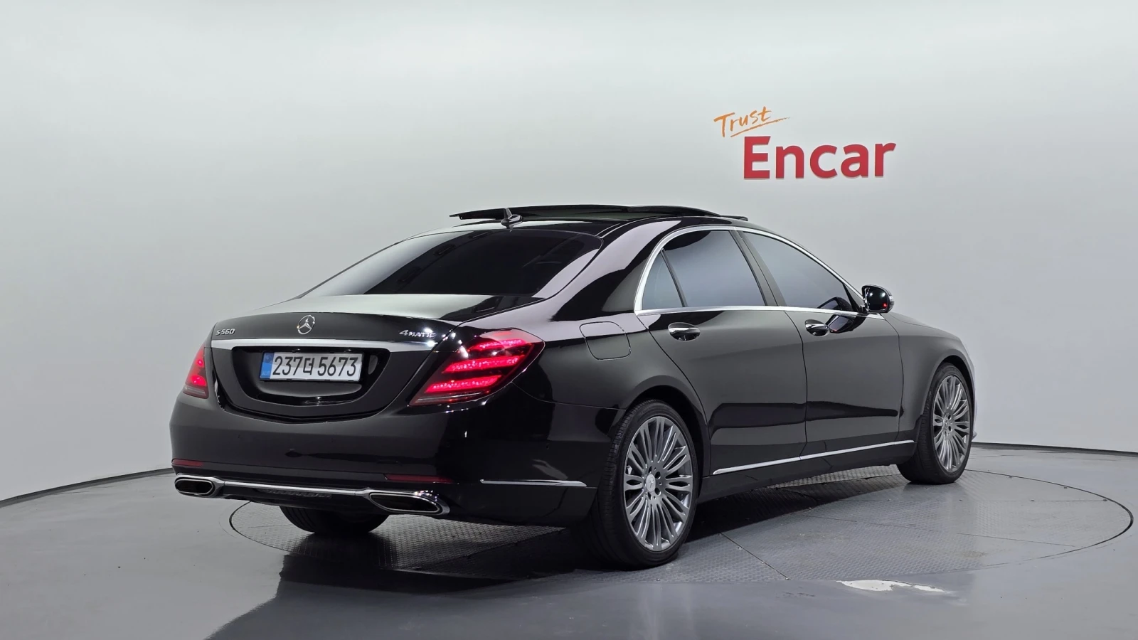 Mercedes-Benz S 560 L 4MATIC * FIRST-CLASS* TV-EK���� | Mobile.bg � ����������� 2