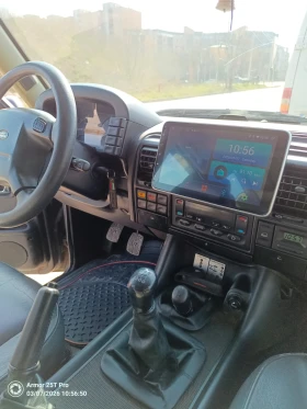 Land Rover Discovery 2.5 Td5 фейс 2003 г. , снимка 13