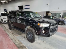 Toyota 4runner TRD PRO/CARFAX/КОЖА/ШИБЕДАХ/2 КЛЮЧА/ФИНАНСИРАНЕ, снимка 1