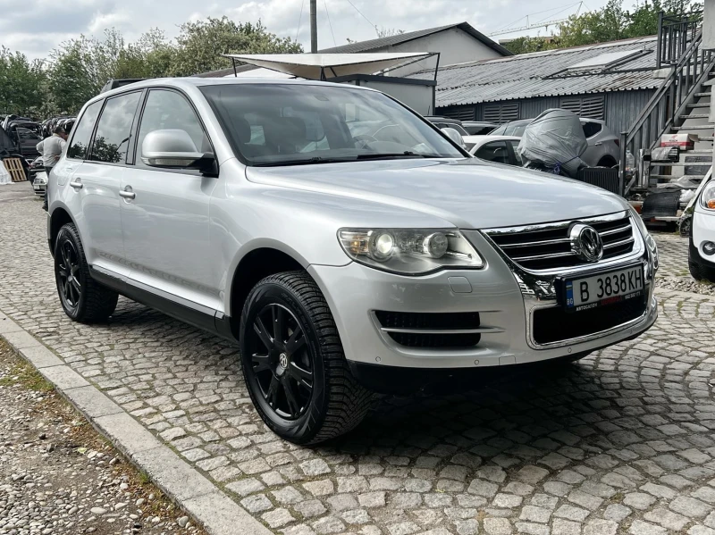 VW Touareg 3.0 TDI     , снимка 3 - Автомобили и джипове - 47497672