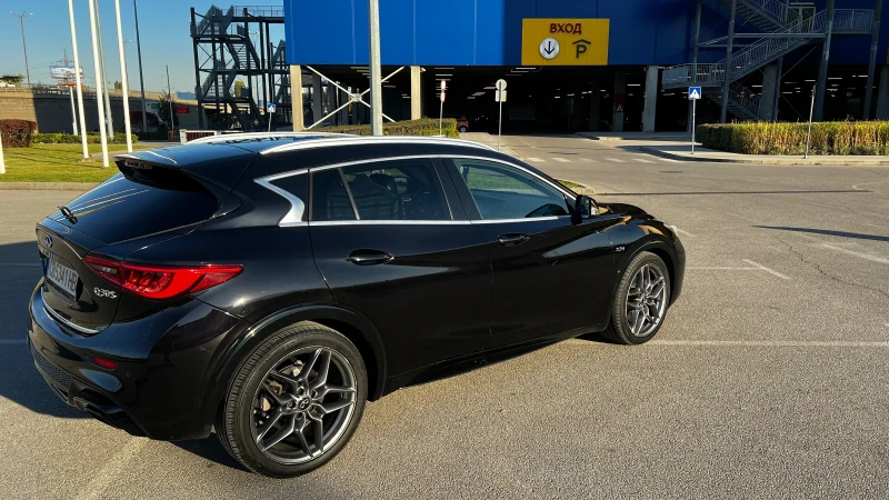 Infiniti Q30 Q30S, снимка 6 - Автомобили и джипове - 47707086