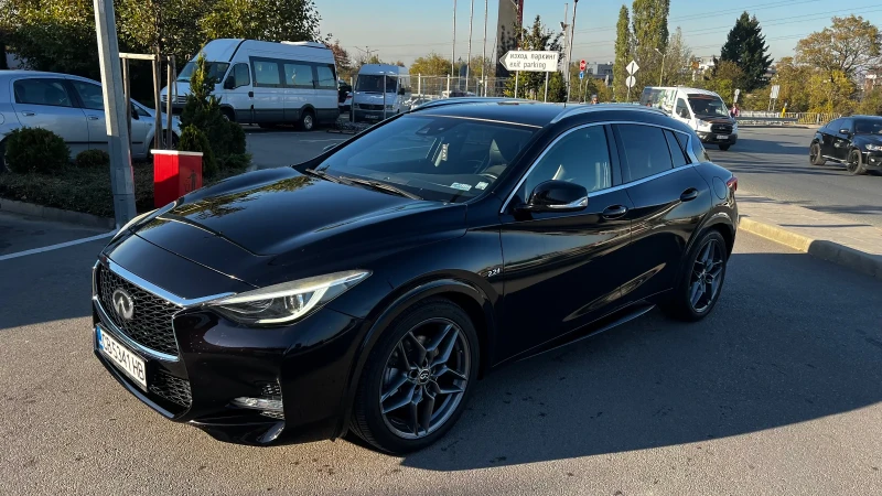 Infiniti Q30 Q30S, снимка 1 - Автомобили и джипове - 47707086