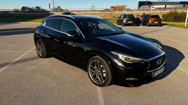 Infiniti Q30 Q30S, снимка 7 - Автомобили и джипове - 47707086