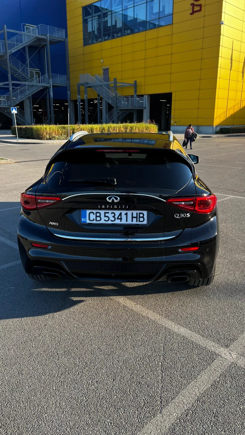 Infiniti Q30 Q30S, снимка 5 - Автомобили и джипове - 47707086