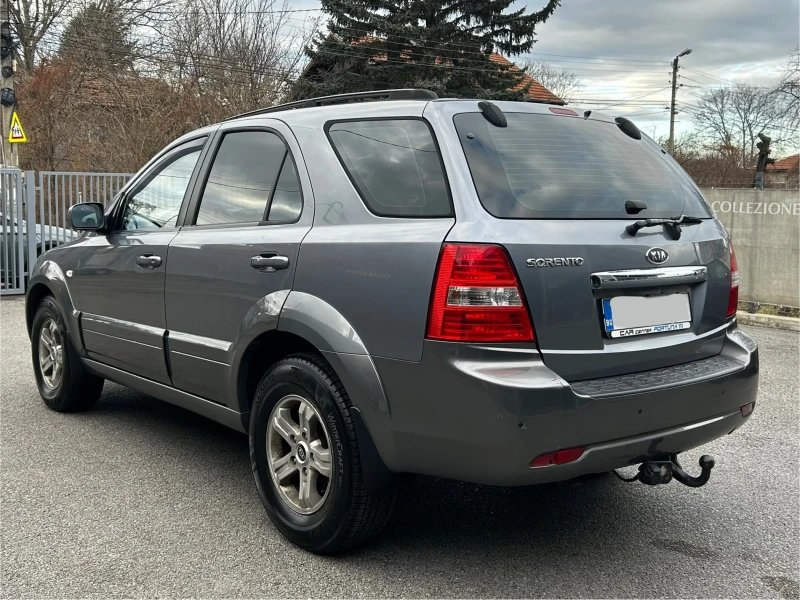 Kia Sorento 2.5D, AUTOMATIC, 4X4 LOW, РЕГИСТРИРАН, FACELIFT , снимка 4 - Автомобили и джипове - 48627158