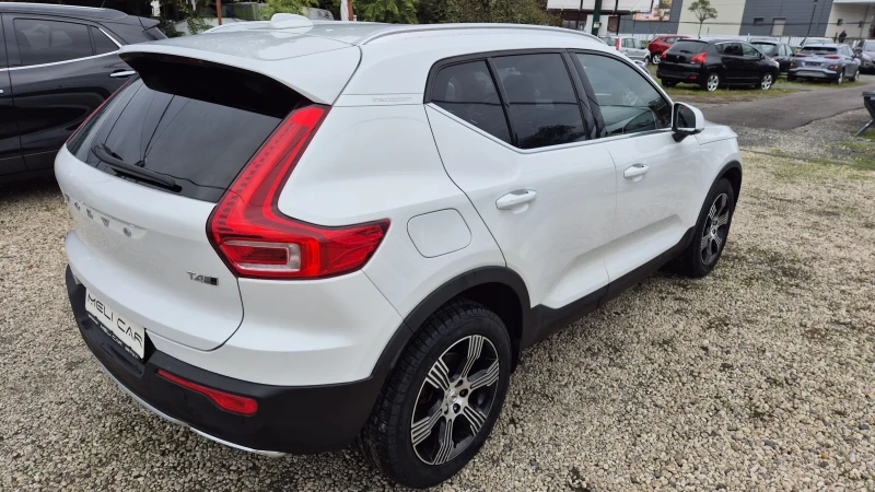 Volvo XC40 2.0 INSCRIPTION EDITION 4Х4 ЛИЗИНГ ВИДЕО БЕНЗИН , снимка 7 - Автомобили и джипове - 52188315