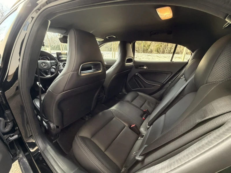 Mercedes-Benz GLA 220 AMG LINE / ПОДГРЕВ , снимка 10 - Автомобили и джипове - 52938665