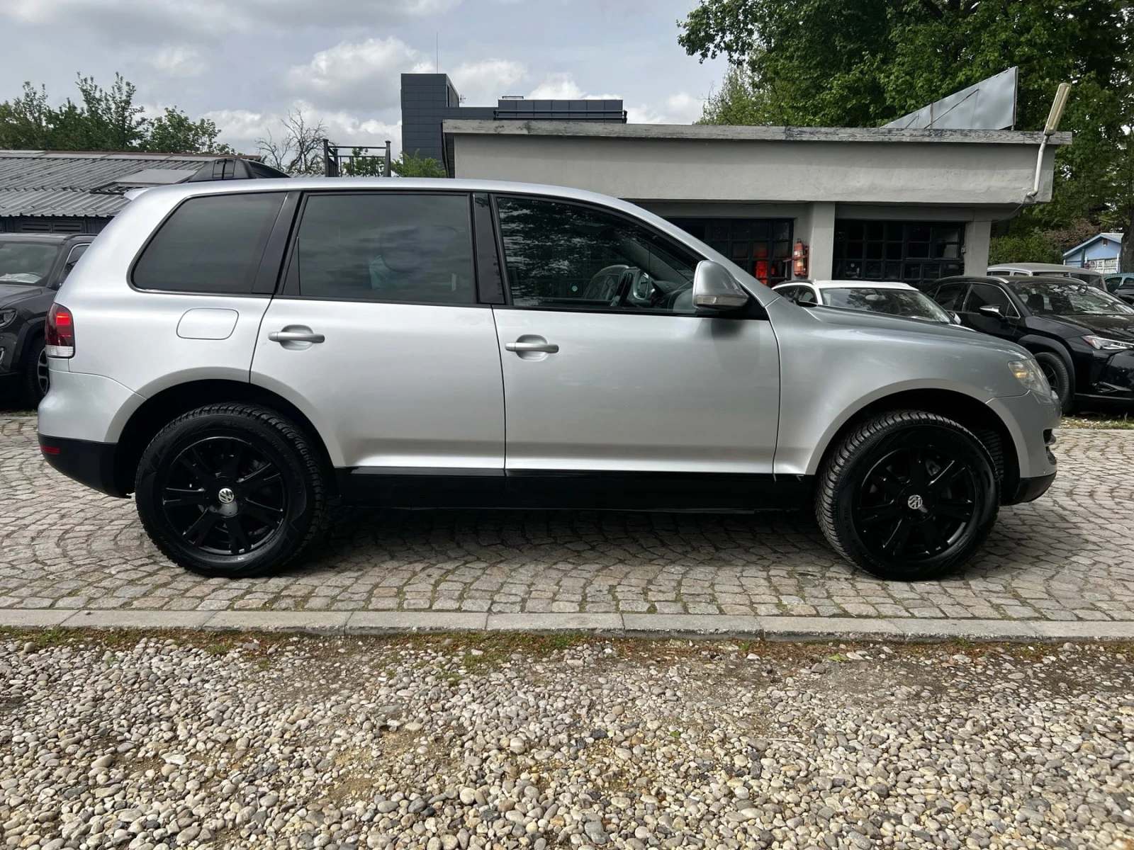 VW Touareg 3.0 TDI      - изображение 4