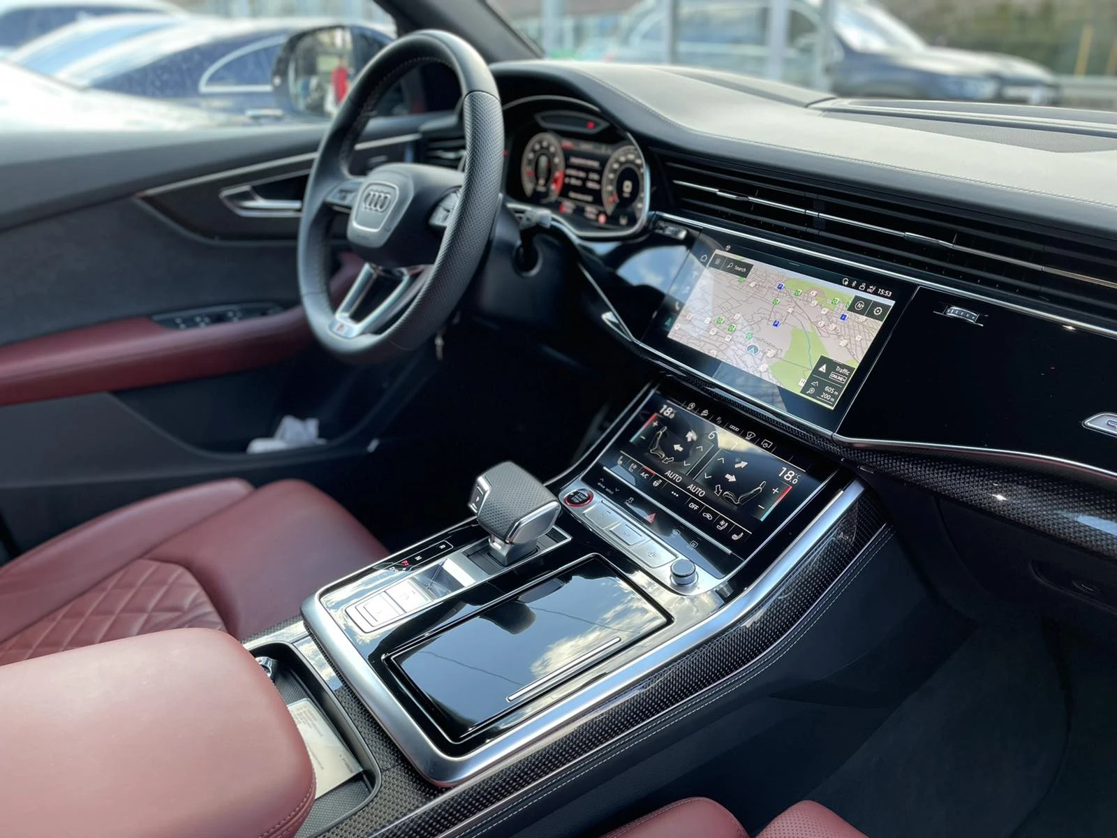 Audi SQ8 | Mobile.bg   12