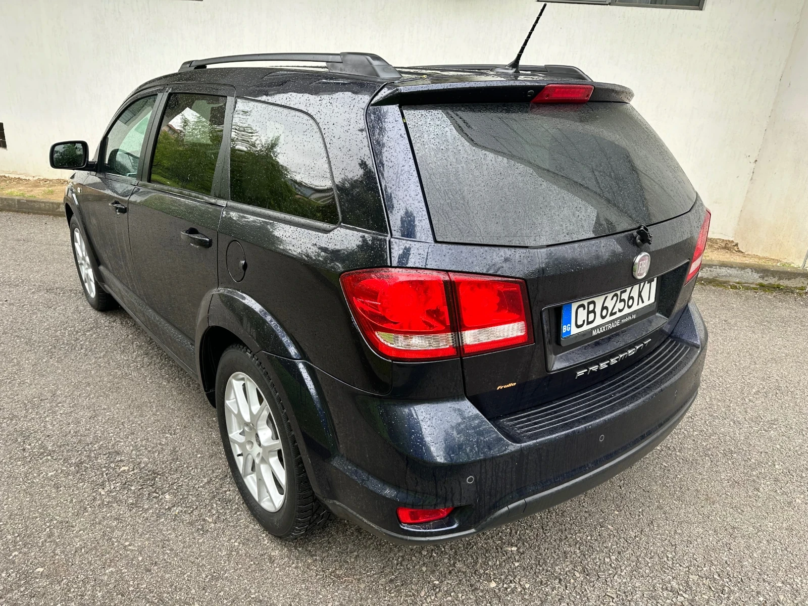 Fiat Freemont  2.0d / M-JET / 7-МЕСТЕН - изображение 5