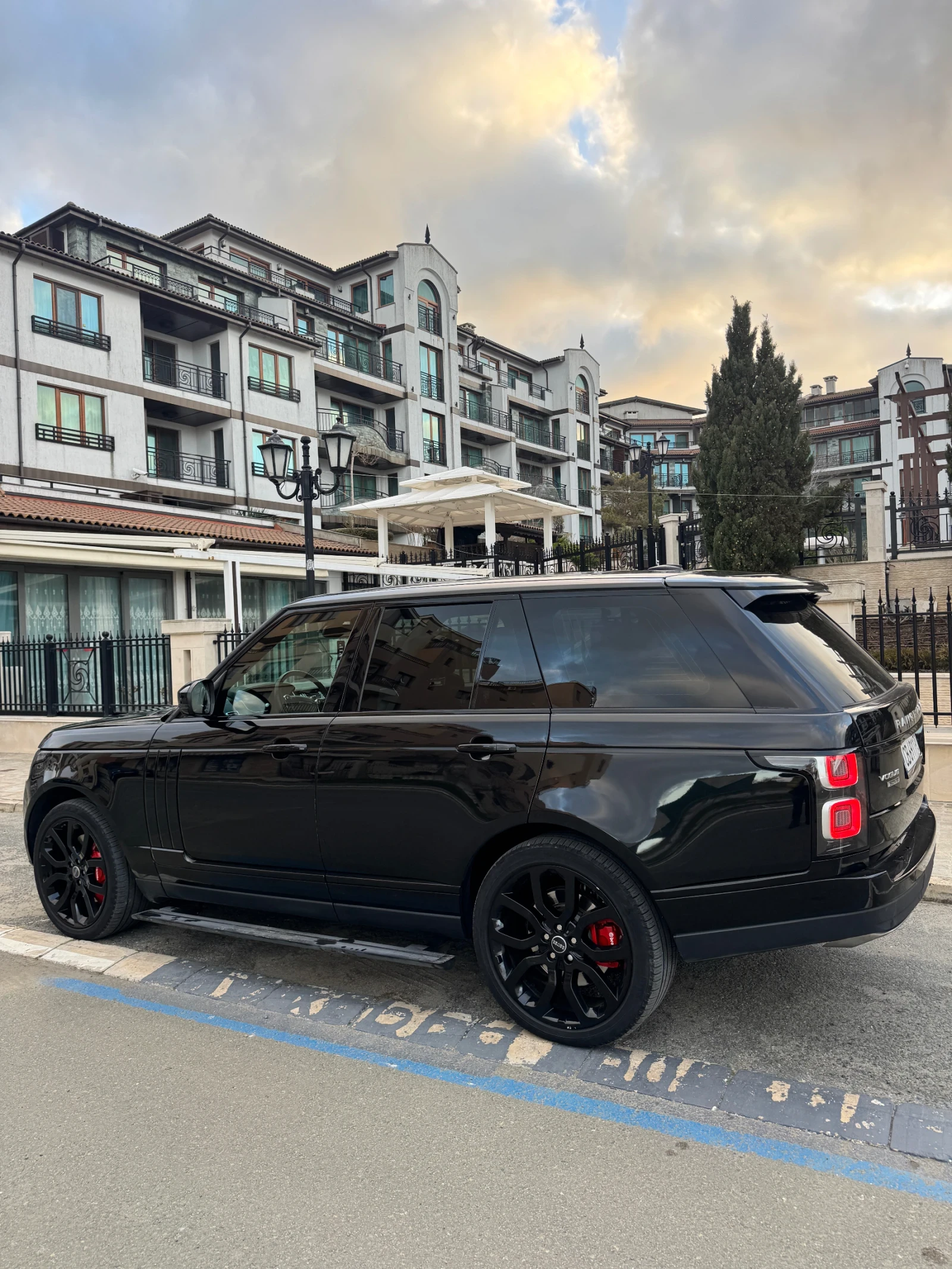 Land Rover Range rover ТОП ОФЕРТА И ЦЕНА!! ГОТОВ ЛИЗИНГ VOGUE LONG* 4. 4d, снимка 5 - Автомобили и джипове - 53831932