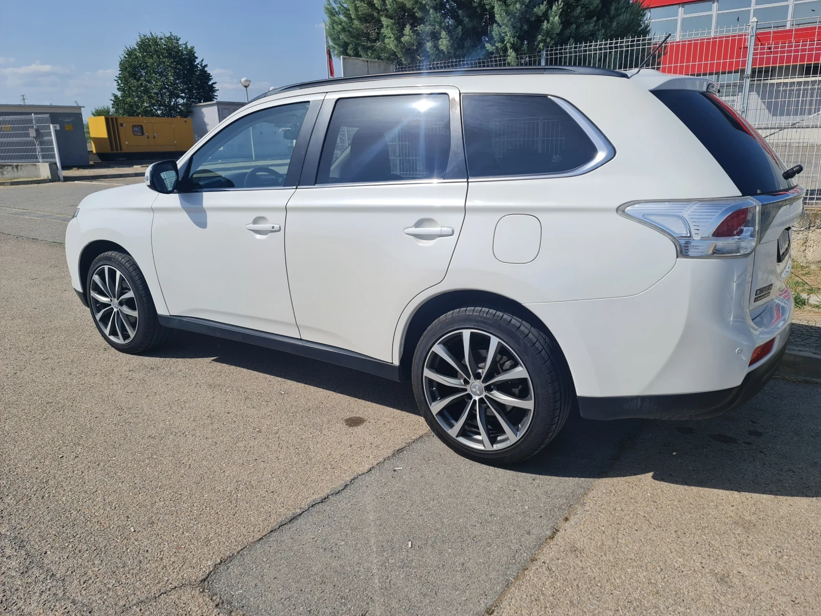 Mitsubishi Outlander  - изображение 4